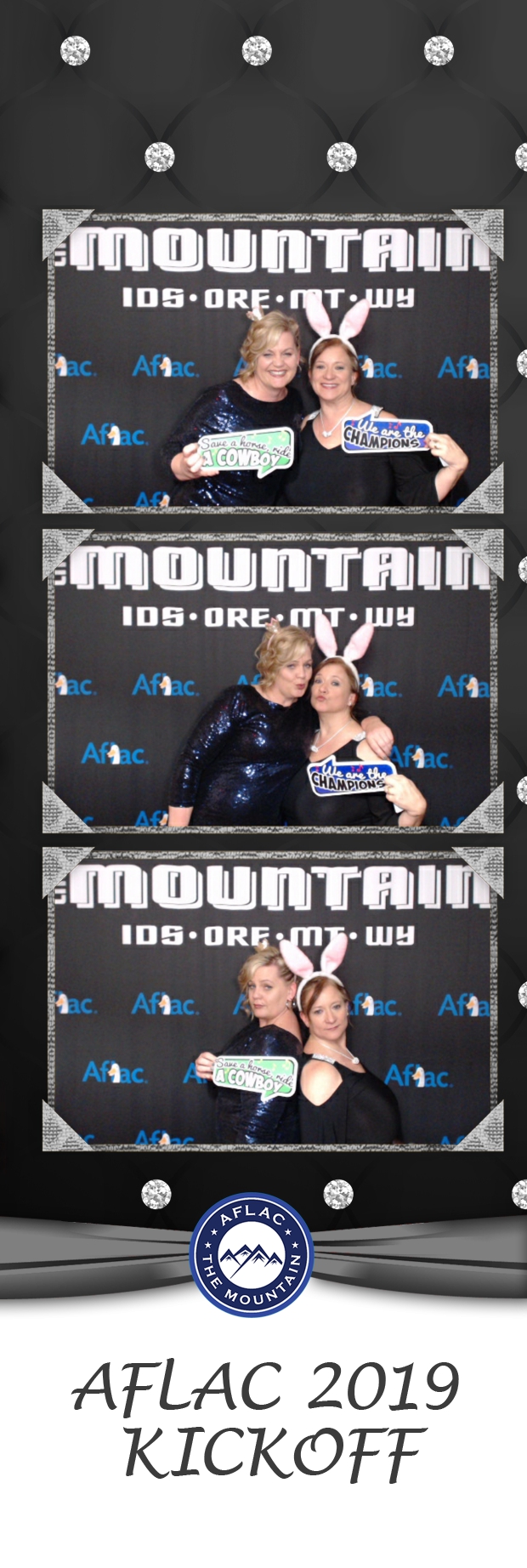 AFLAC 2019 KICKOFF | View more photos from the event at gallery.photoboothbillings.com/u/PhotoBoothBillings/AFLAC-2019-KICKOFF